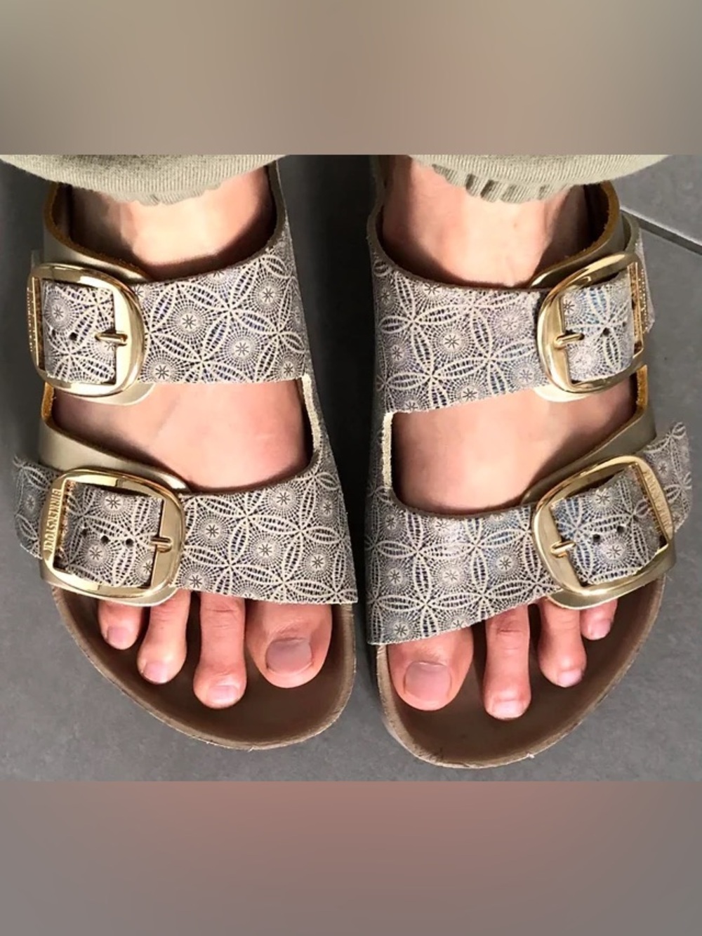 Birkenstock Arizona Big Buckle Print Ceramic Sz 36 (5) Women’s
(Ago 026)